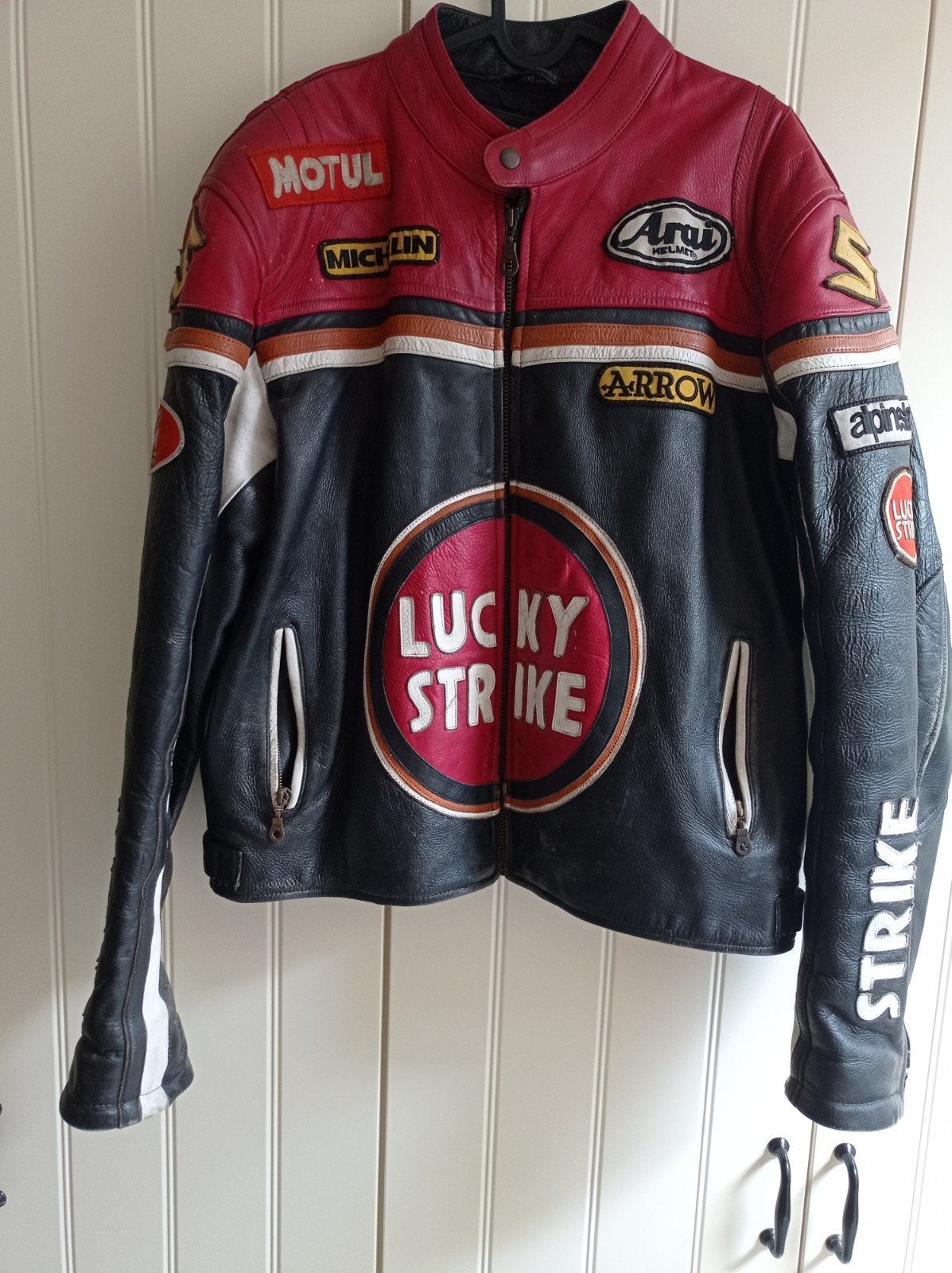 Suzuki Kevin Schwantz Lucky Strike, Ophalen