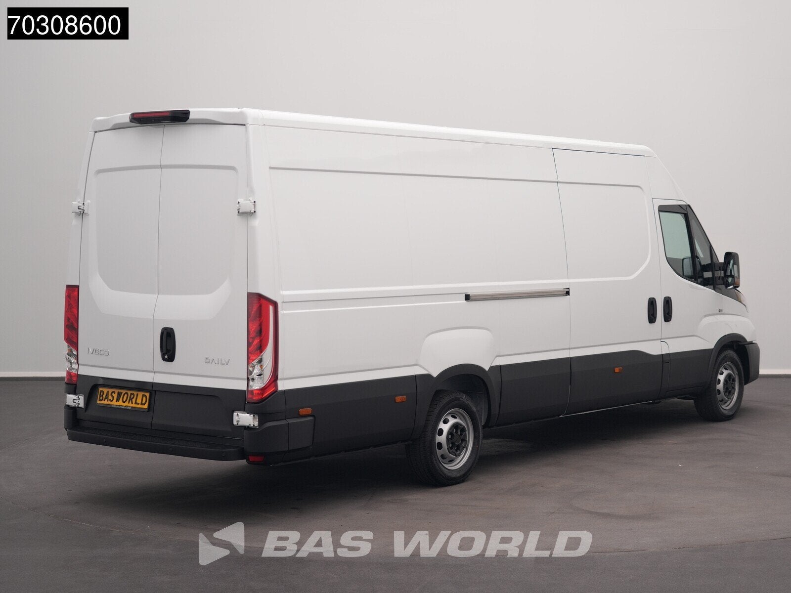 Iveco Daily 35S16 3.0L Automaat 160PK L3H2 Airco Cruise Came, Autos, Neuf, Achat, Euro 6, Entreprise