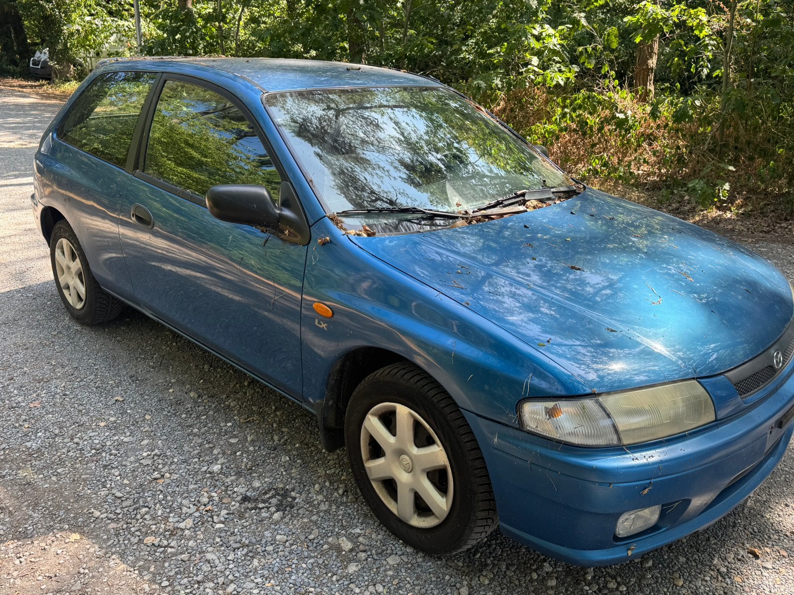 Mazda 323 / Automatique + Airco / Slechts 149000 kms, Automaat, Bedrijf, Te koop, Benzine