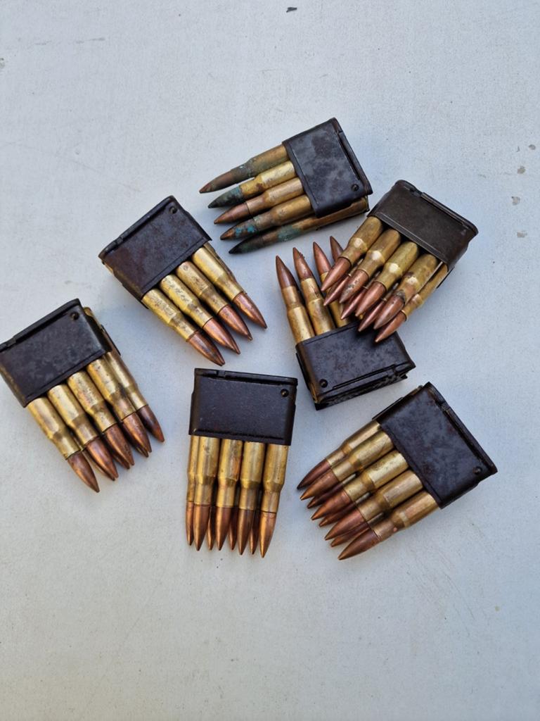 Beaucoup de clips garand ww2 disponibles