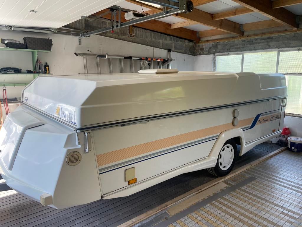 Esterel topvolume 39, Caravans en Kamperen, 750 - 1000 kg, Particulier, Tot en met 4, Esterel