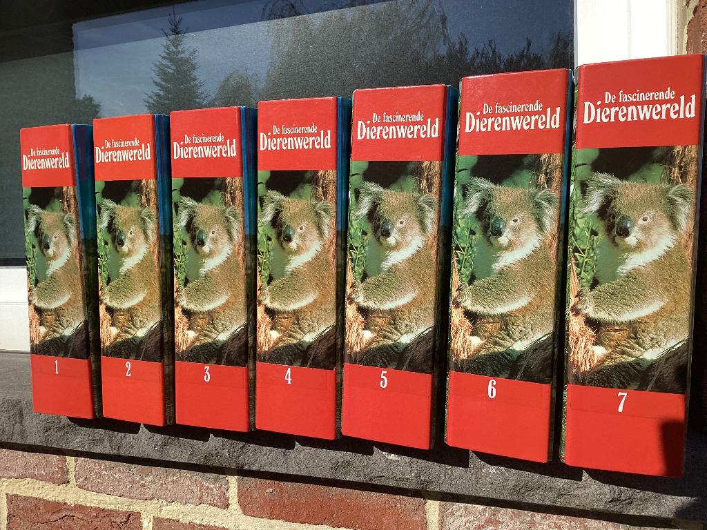Dieren verzamelmappen, Boeken, Ophalen, Gelezen, Dieren, Complete serie
