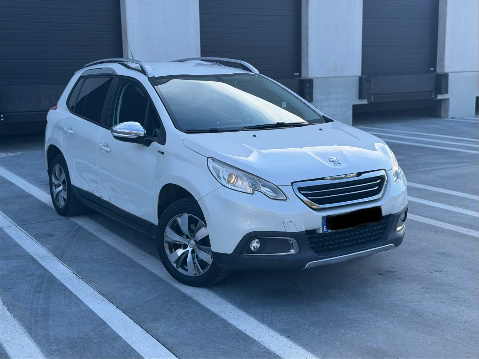 Peugeot 2008//2015//122xxxDKM//1.2//Essence, Achat, Euro 6, Boîte manuelle, Particulier