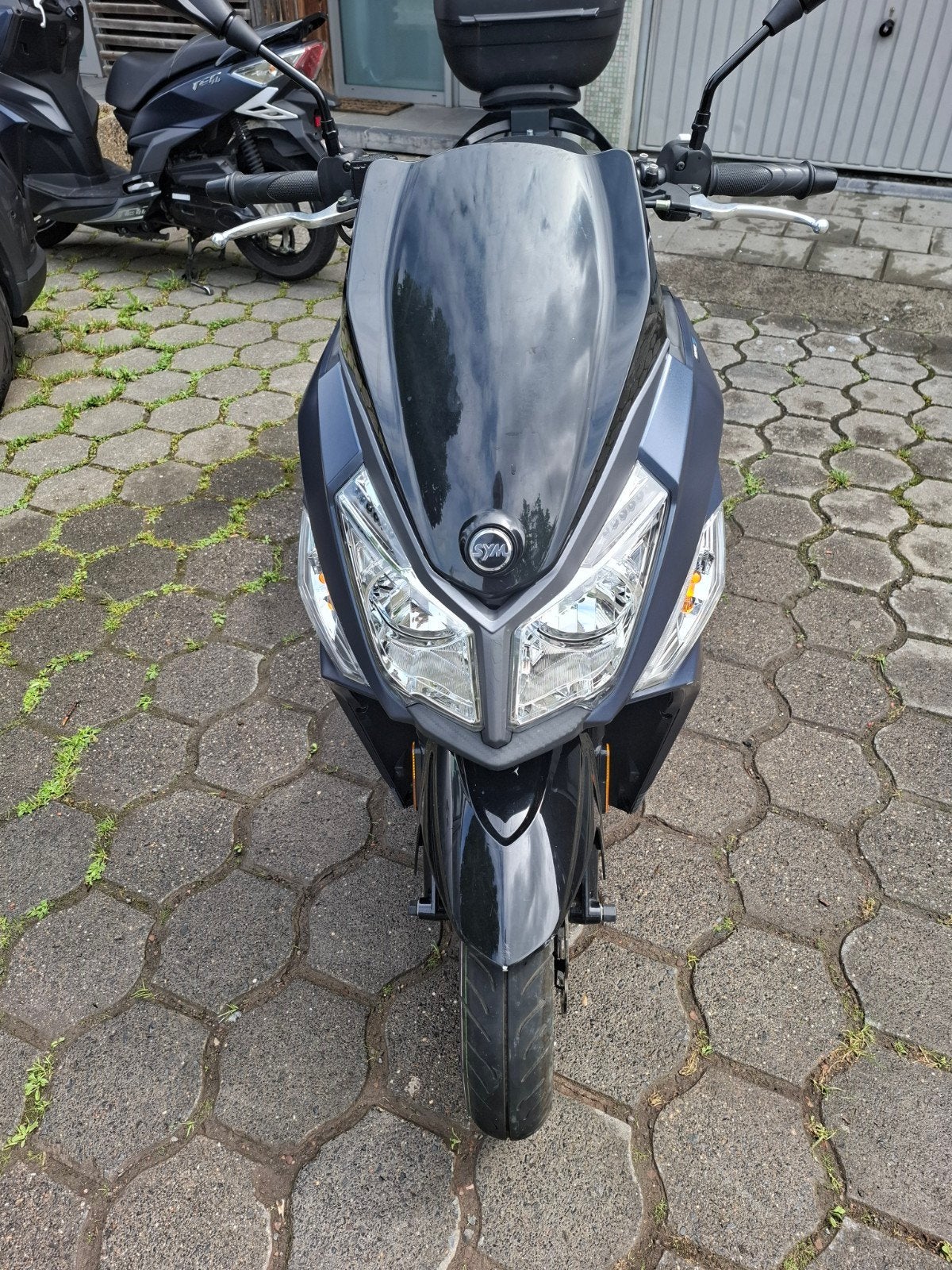 A vendre sym jet 14 classe à année 2022, SYM