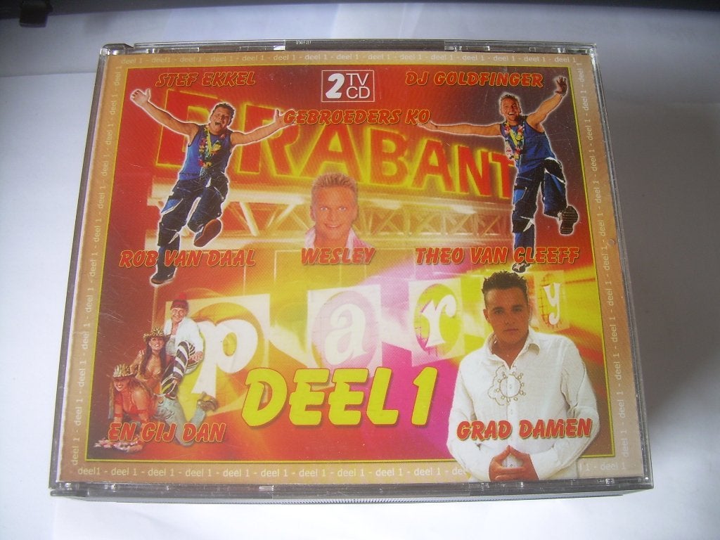 2 CD BOX - BRABANT PARTY  - DEEL 1, CD & DVD, En néerlandais, Enlèvement ou Envoi, Premier pressage, Comme neuf