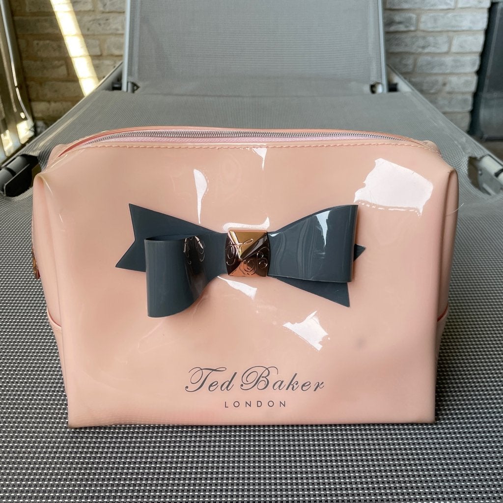 Iconische make-up tas met strik, van Ted Baker, Handtassen en Accessoires, Tassen | Damestassen, Ophalen of Verzenden, Gebruikt