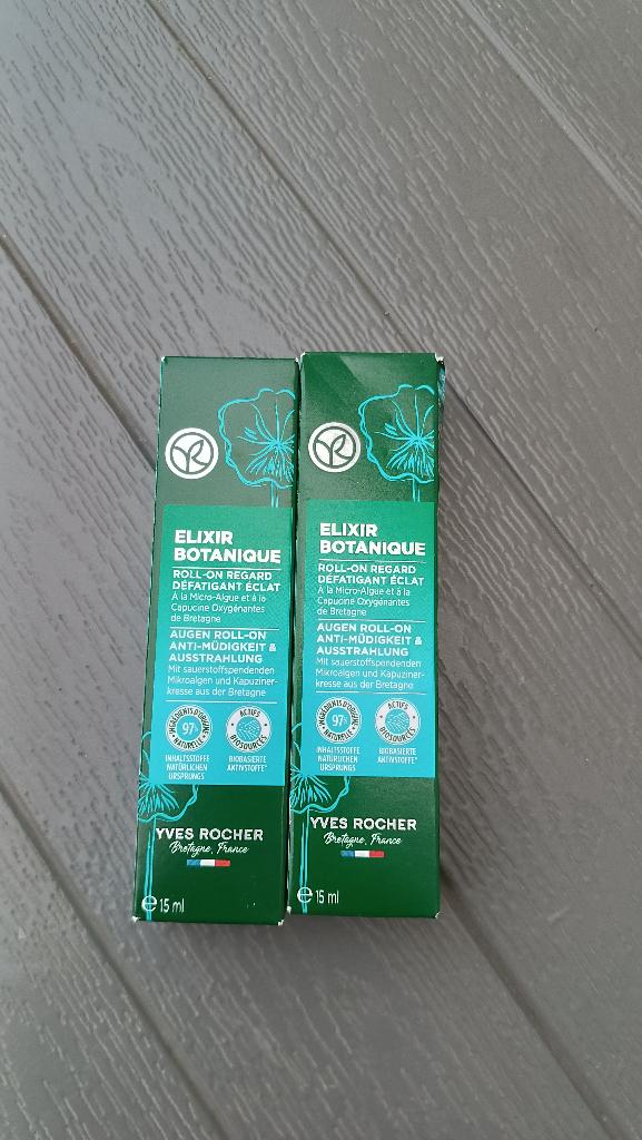 Neuf-Lot de 2 soins regard Yves Rocher, Ophalen of Verzenden, Nieuw, Gehele gezicht, Verzorging