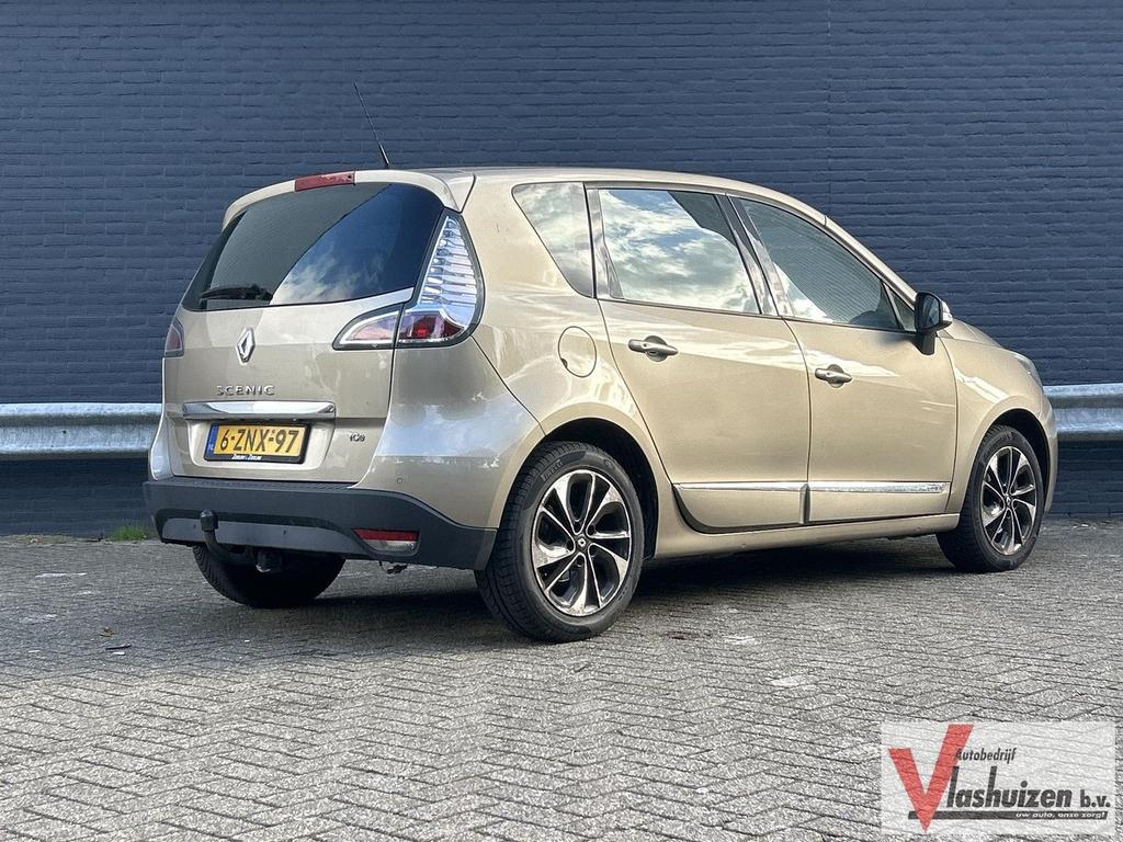 Renault Scenic 1.2 TCe Bose | Leder | Climate | Cruise | Nav, Auto's, Renault, Monovolume, Bruin, Bedrijf, Handgeschakeld