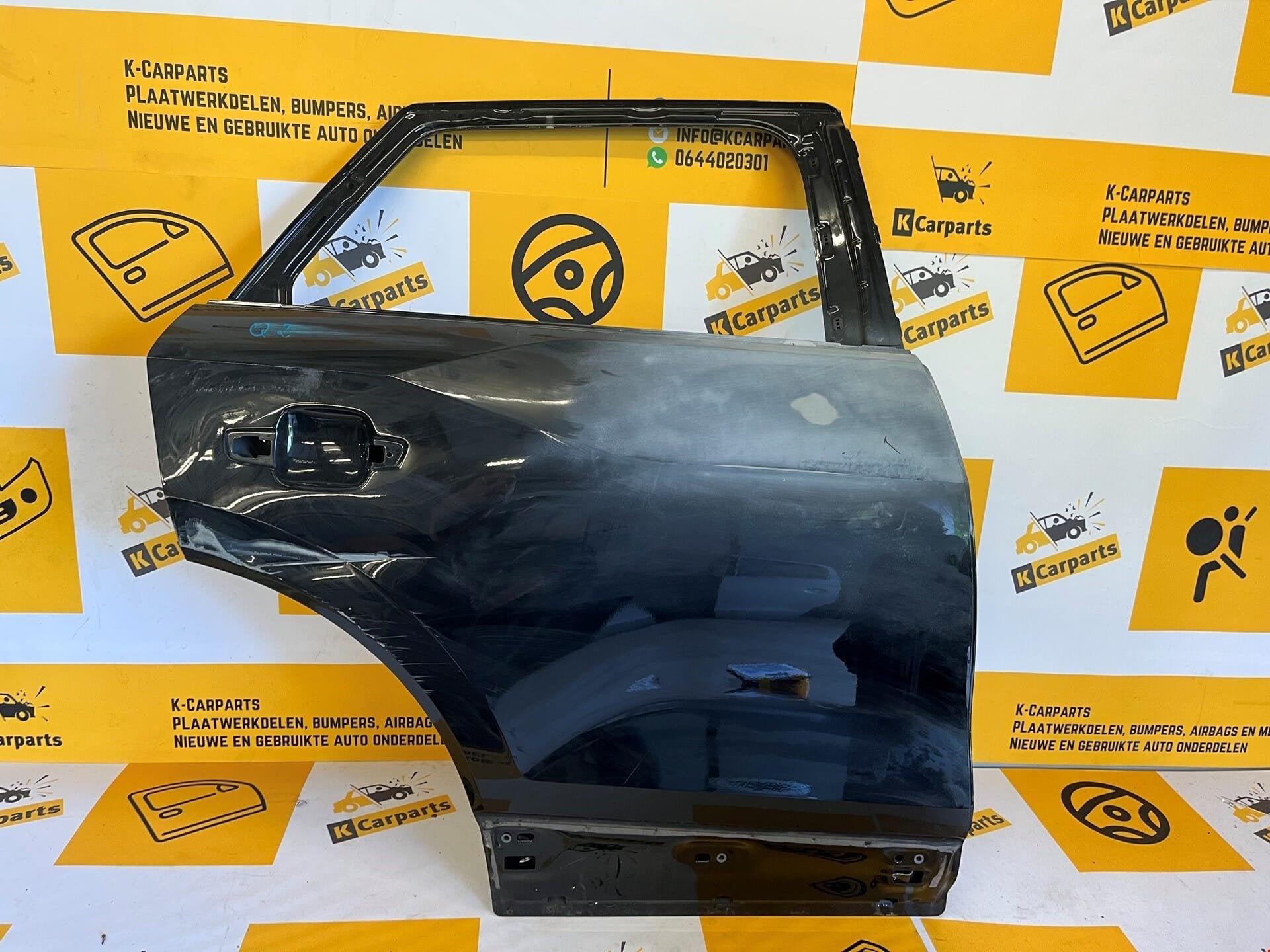 Onbekend, Info@fabrikant.eu, Fabrikant BV, Fabrikantstraat 1
1000 AA  Amsterdam, NL, Audi