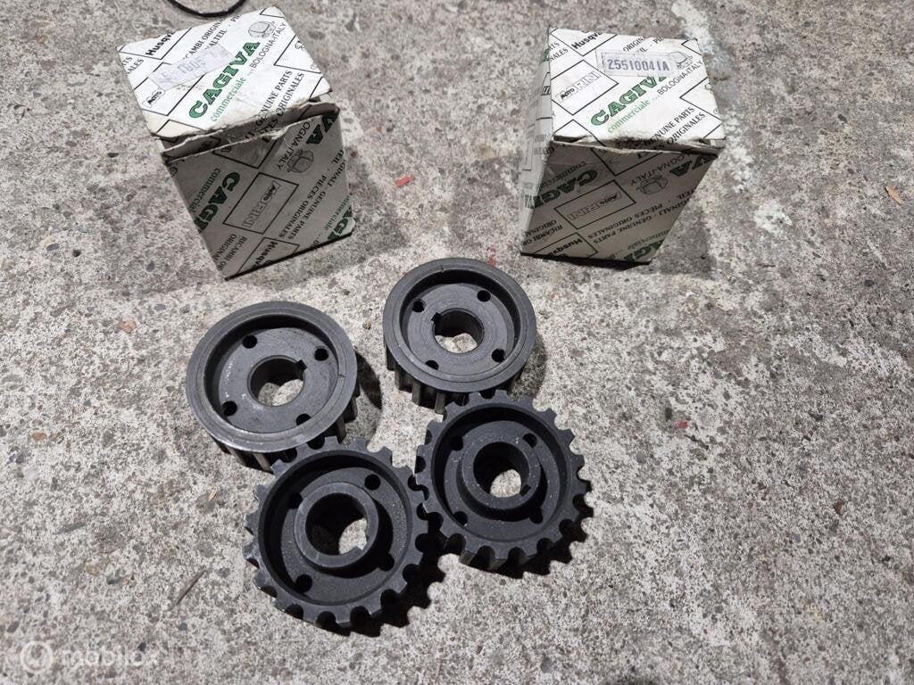 Tandwielen nokkenaspully nokkenaspullys poelies, Nieuw, Factorystore.service@ducati.com, Ophalen of Verzenden, Via Antonio Cavalieri Ducati, 74/5, 74/6, 40132 Bologna BO