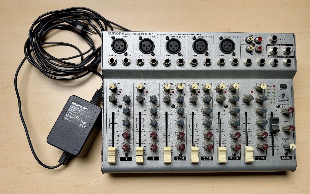 Audiomenger Behringer Eurorack MXB1002, TV, Hi-fi & Vidéo, Enlèvement, Utilisé, Autres marques, Autres types