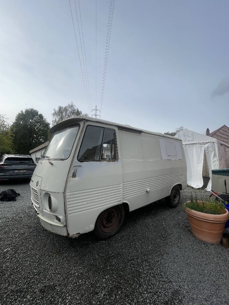 Peugeot J7 uit 1976, project of donor, Auto's, Beige, Handgeschakeld, Particulier, Overige carrosserie