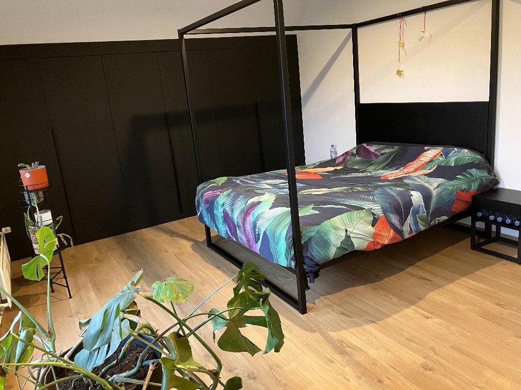 Robuust hemelbed zwart, Ophalen, Tweepersoons, Zo goed als nieuw, Metaal