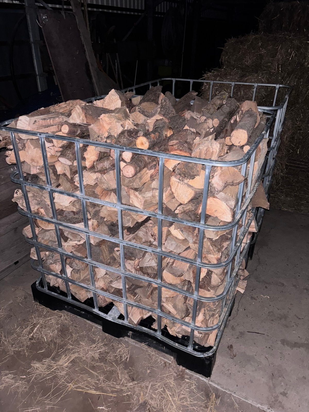 Stookklaar droog brandhout | IBC gemengd hout | €90, Tuin en Terras, Ophalen