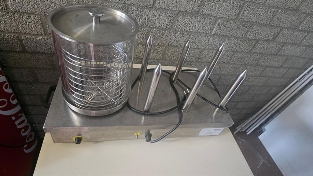 Toestel voor Hotdogs. Nooit gebruikt!, Ophalen