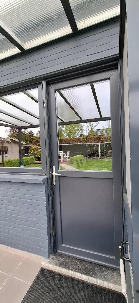 Raam en deur (met vliegendeur) in PVC (Deceuninck), Doe-het-zelf en Bouw, Ophalen, Gebruikt, 80 tot 100 cm, Buitendeur