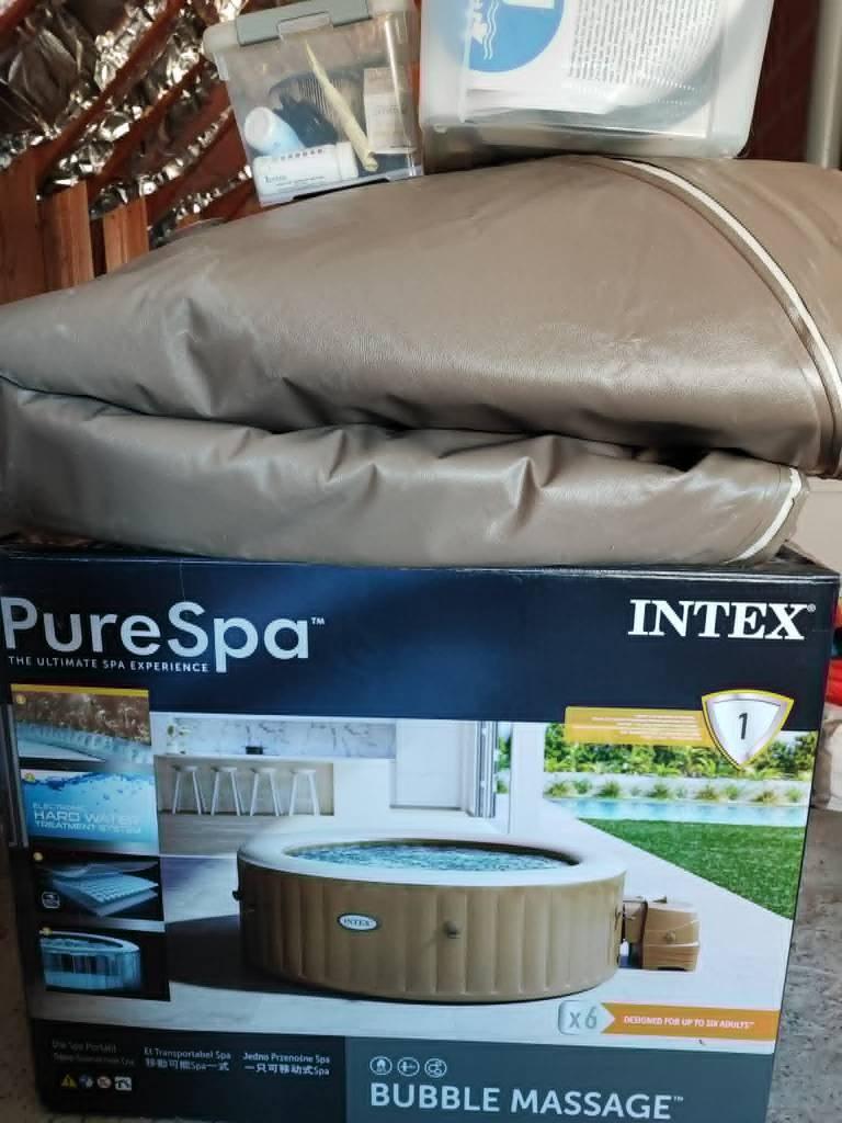 Spa Intex Pure, Jardin & Terrasse, Enlèvement, Comme neuf, Tapis de sol, Gonflable