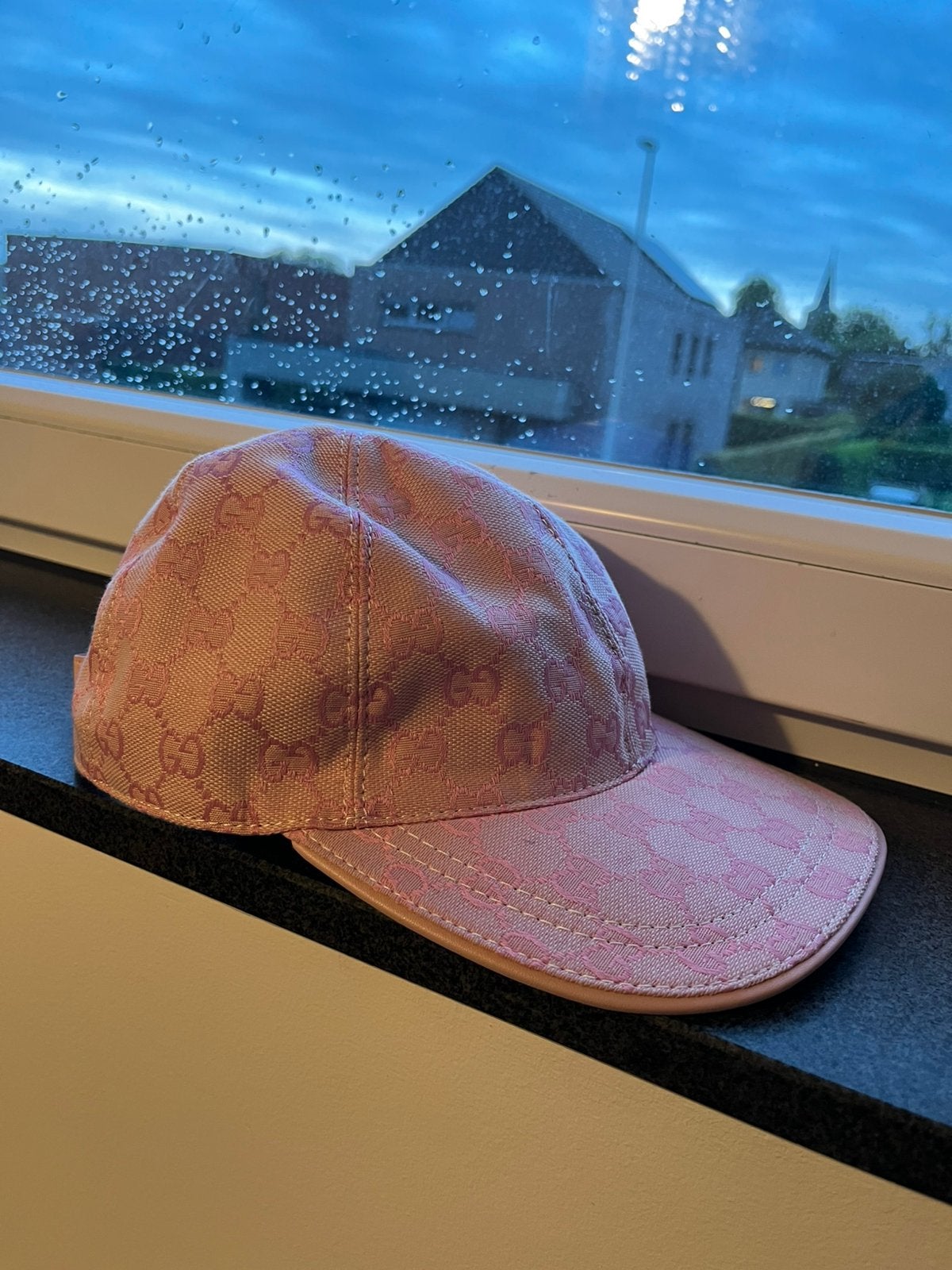 roze gucci pet 1/1, Vêtements | Hommes, Chapeaux & Casquettes, Enlèvement ou Envoi, Comme neuf, Casquette