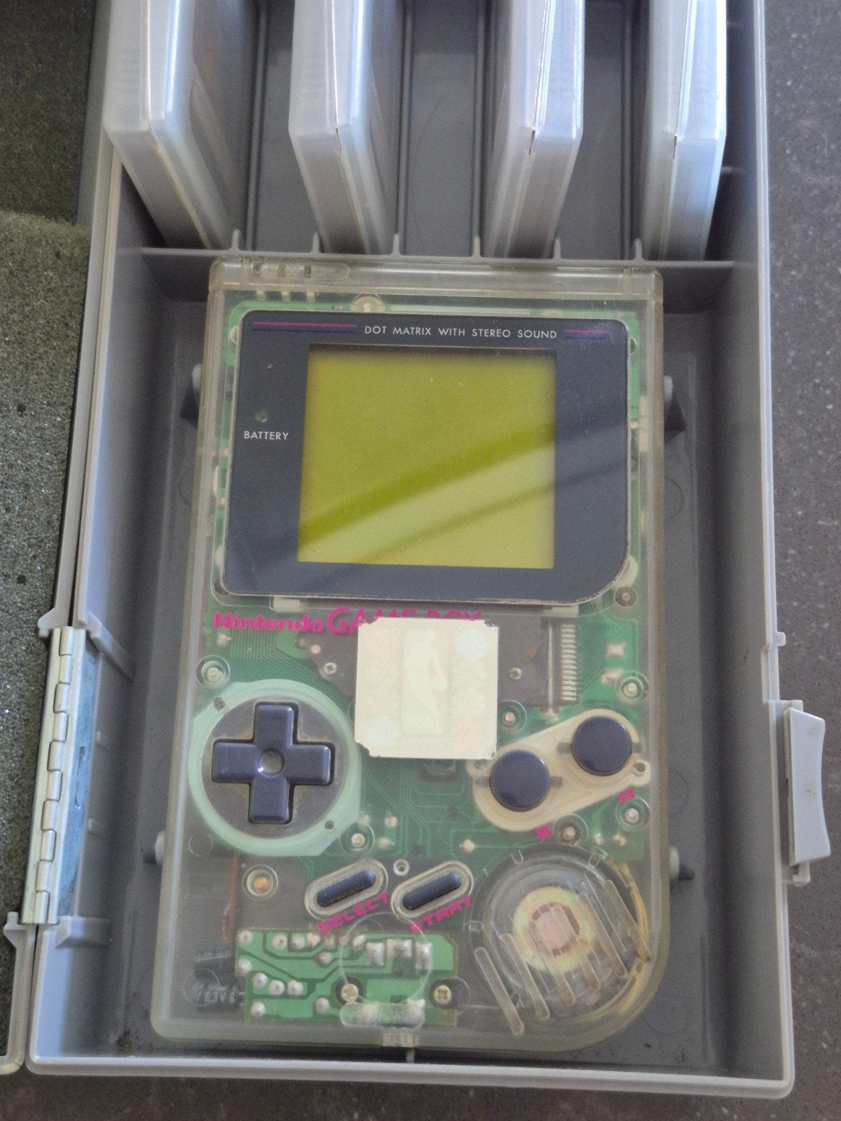 Game boy transparant, Ophalen