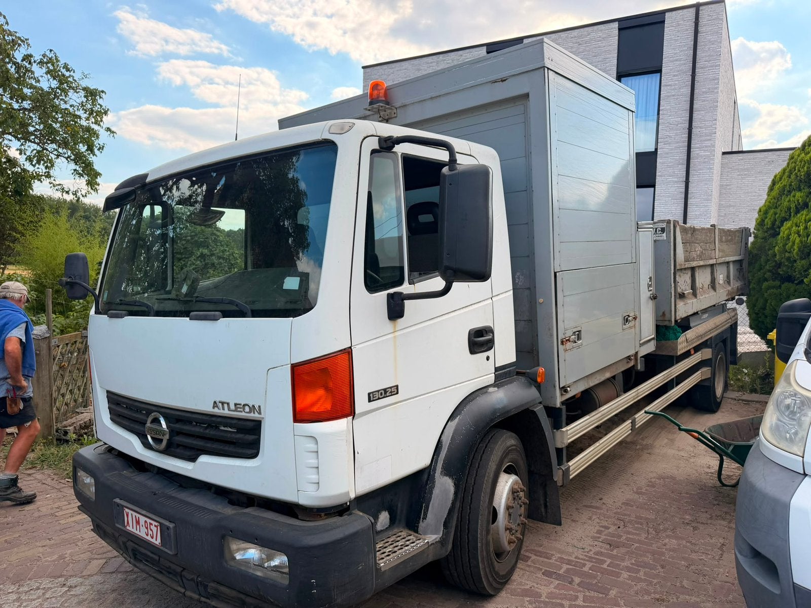 Système de conteneurs Nissan Atleon 130.25 2007, Autres modèles, Achat, 6700 cm³, Entreprise