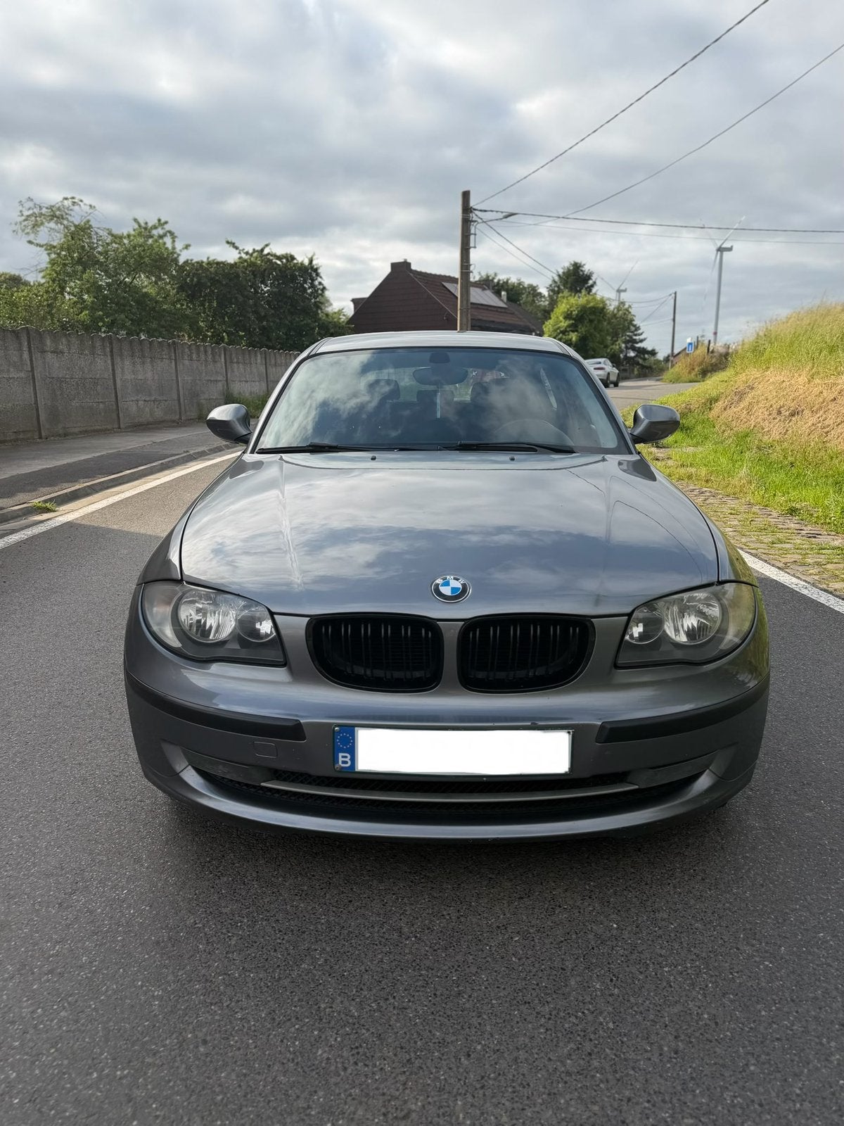 BMW serie 1, Autos, Argent ou Gris, Achat, Entreprise, Boîte manuelle