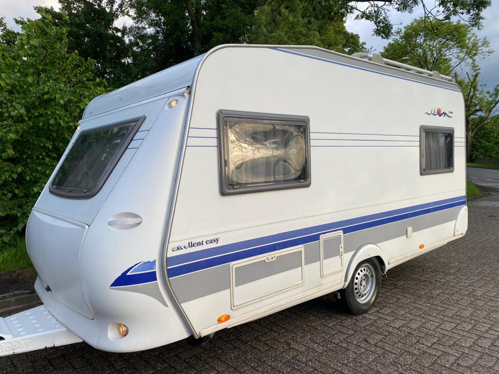 Caravan hobby, Caravans en Kamperen, Caravans, Vast bed, Rondzit, Hobby, 750 - 1000 kg