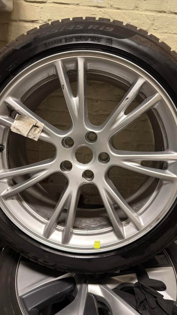 Tesla Model Y Gemini winter Set velgen en banden, Autos : Pièces & Accessoires, Pneus & Jantes, Pneus et Jantes, Pneus hiver, 19 pouces