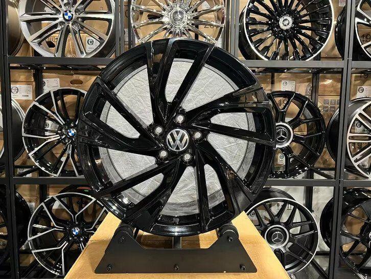 18'' Volkswagen ADELAIDE velgen 5X112 Golf 7 8 Audi A3 T-ROC, Auto-onderdelen, Banden en Velgen, Ophalen of Verzenden, Nieuw, Velg(en)