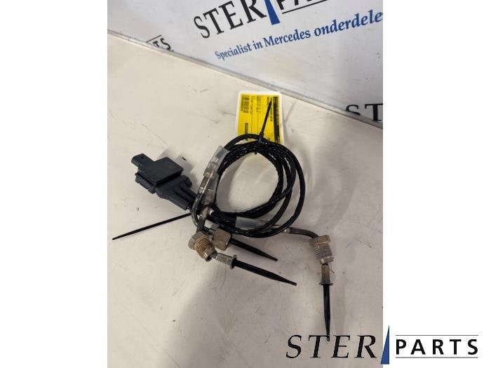 Capteur de température moteur d'un Mercedes Vito, 3 mois de garantie, Utilisé, -, -