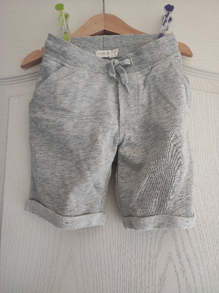 Short garçon 5 ans, Enlèvement, Utilisé, Orchestra, Garçon