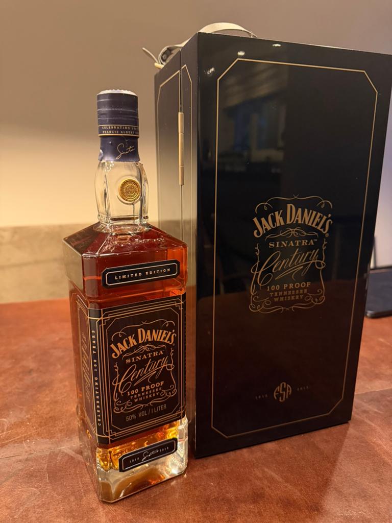 Le siècle Sinatra de Jack Daniel, Collections, Enlèvement, Comme neuf