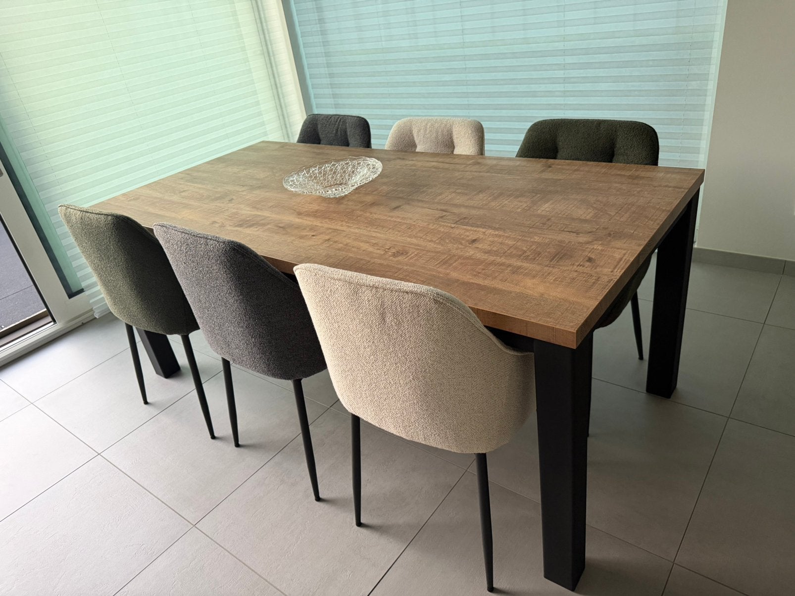 Eettafel te koop wegens verhuizing, Huis en Inrichting, Tafels | Eettafels, Ophalen, Zo goed als nieuw, Metaal