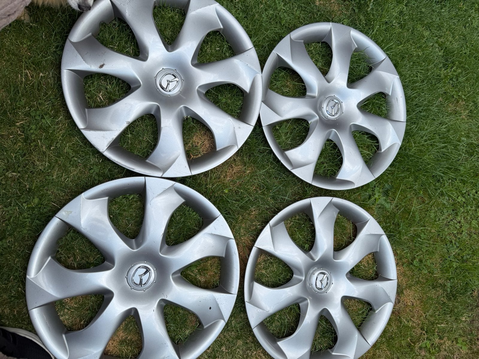 Wieldoppen mazda, Auto diversen, Wieldoppen, Ophalen, Gebruikt