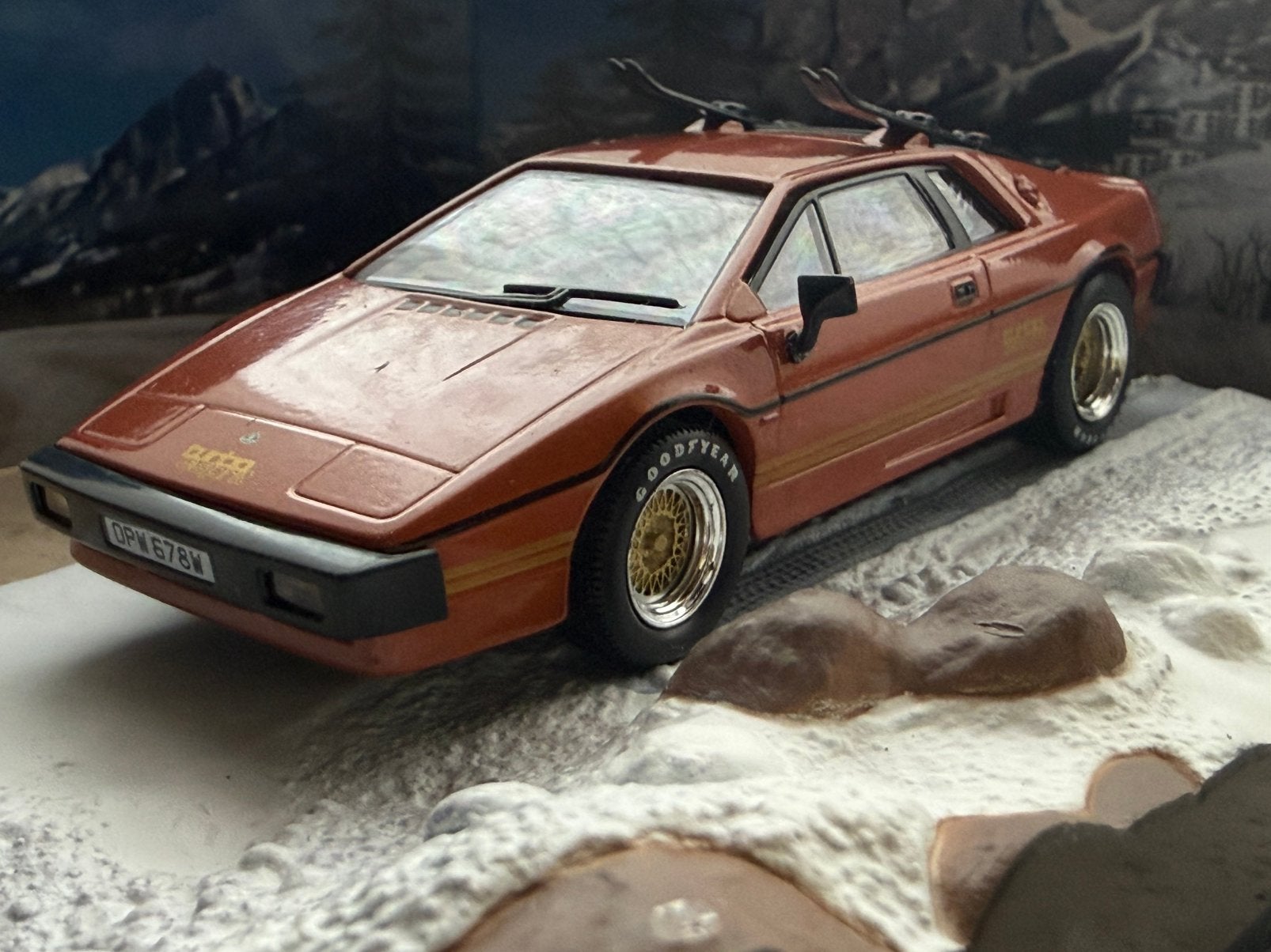 Lotus Esprit Turbo, Enlèvement ou Envoi, Comme neuf, Voiture, Universal Hobbies