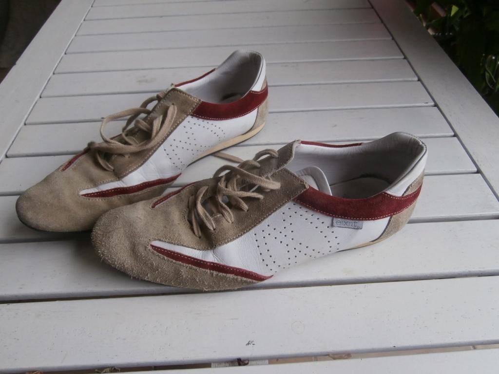 Chaussures sportwear blanc/rouge lacets-"EXIT"-T 38, Rouge, Enlèvement ou Envoi, Sneakers et Baskets, Porté