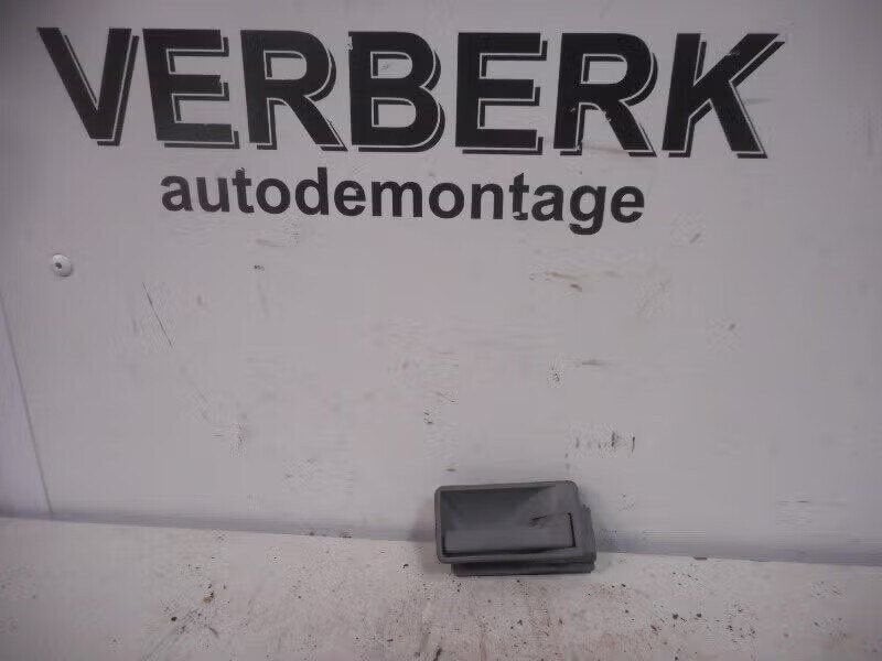 PORTIERGREEP BINNEN RECHTS Opel Corsa A (01-1982/03-1993), Auto-onderdelen, Bahnhofsplatz 65423 Rüsselsheim am Main, DE, Gebruikt