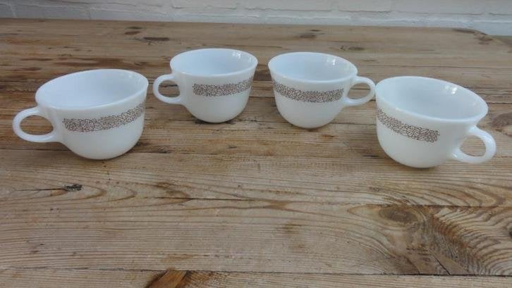 4 grote vintage Pyrex koppen, bruine bloemen, Corning U.S.A., -, Comme neuf, Autres matériaux, Autres styles