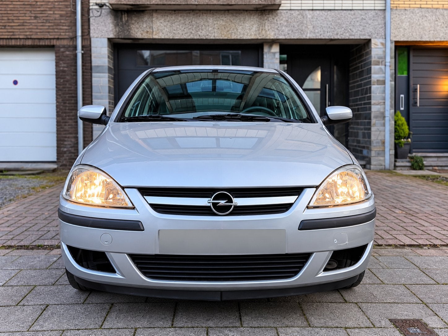 Opel corsa 2005 1,2 benzine automaat euro 4 163 dkm 5 deurs, Auto's, Automaat, 5 deurs, Particulier, 59 kW