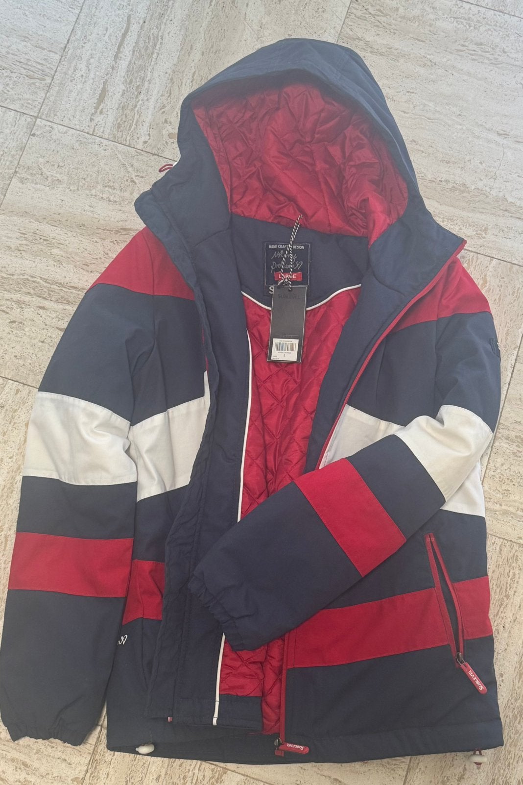 Mooie Nieuwe jas met capuchon voor het tussenseizoen, Kleding | Dames, Ophalen, Zo goed als nieuw