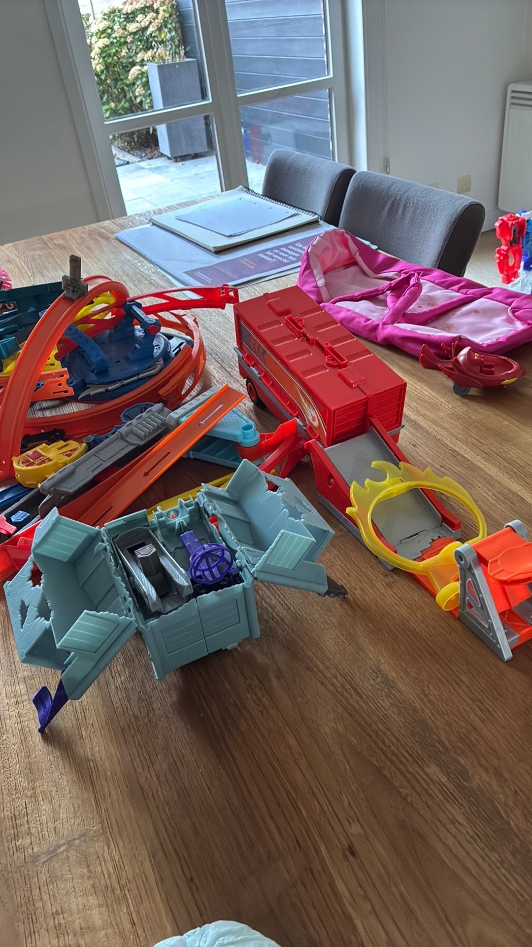 Pistes cyclables de l'hôtel, Enfants & Bébés, Enlèvement, Hot Wheels, Manuelle, Avec looping