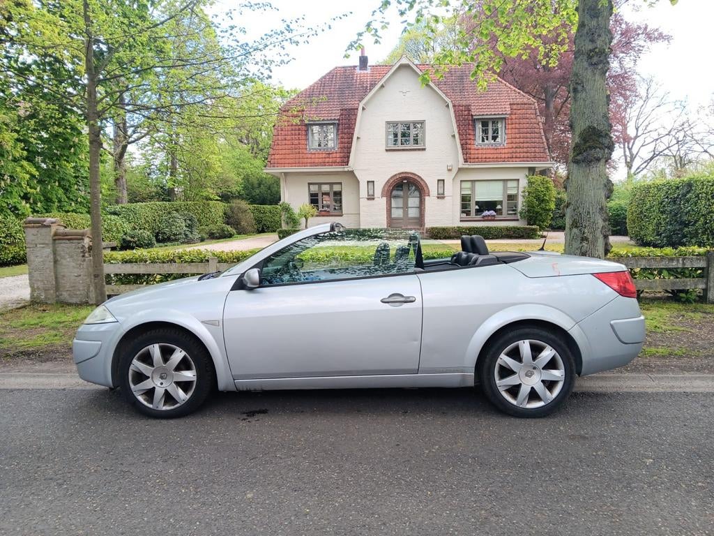 Renault megane cabriolet. Start en rijdt prima! Benzine., Auto's, Renault, Particulier, Benzine, Cabriolet, Ophalen