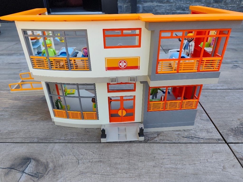 Playmobil city life hôpital aménagé, Bâtiment, Comme neuf, City life, Kit complet