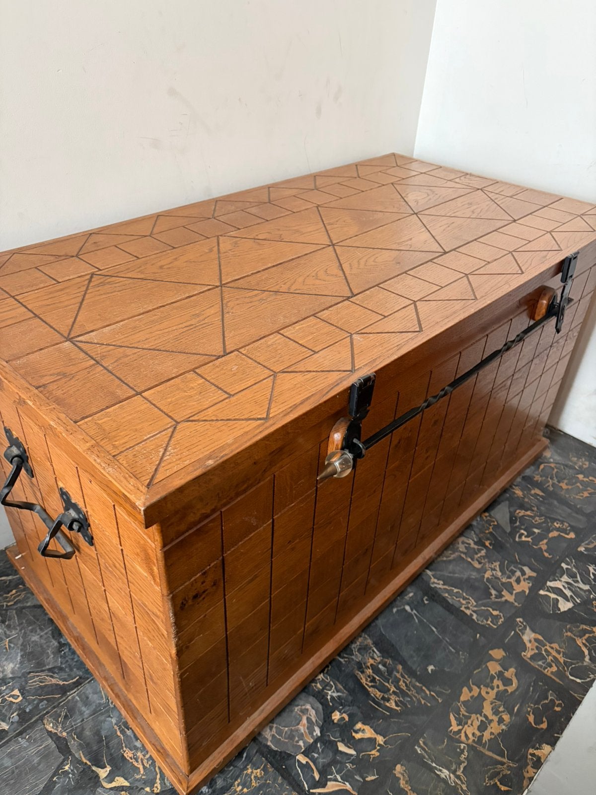 Mooie houten kist 50 euro, Ophalen, Zo goed als nieuw