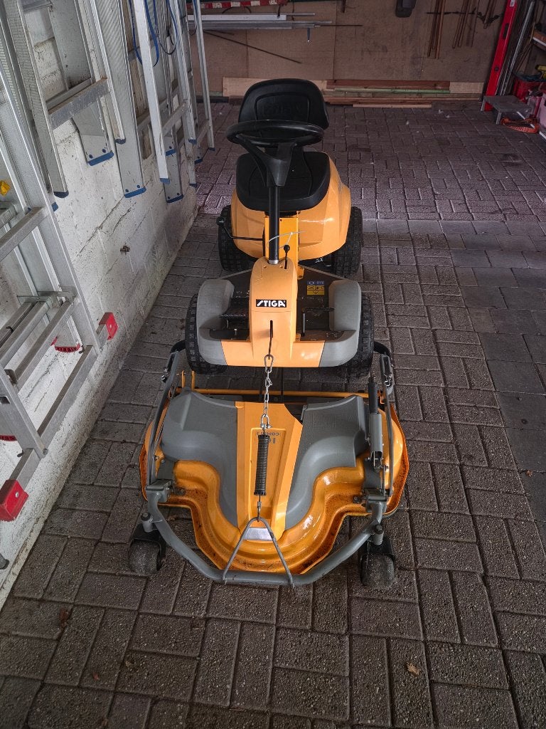 zitmaaier, Tuin en Terras, Ophalen, Zo goed als nieuw, Stiga, 90 tot 120 cm