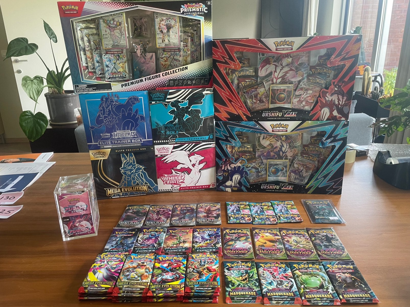 Sealed pokemon ETBs/Artsets/premium collection/halve BB, Enlèvement ou Envoi, Neuf, Booster