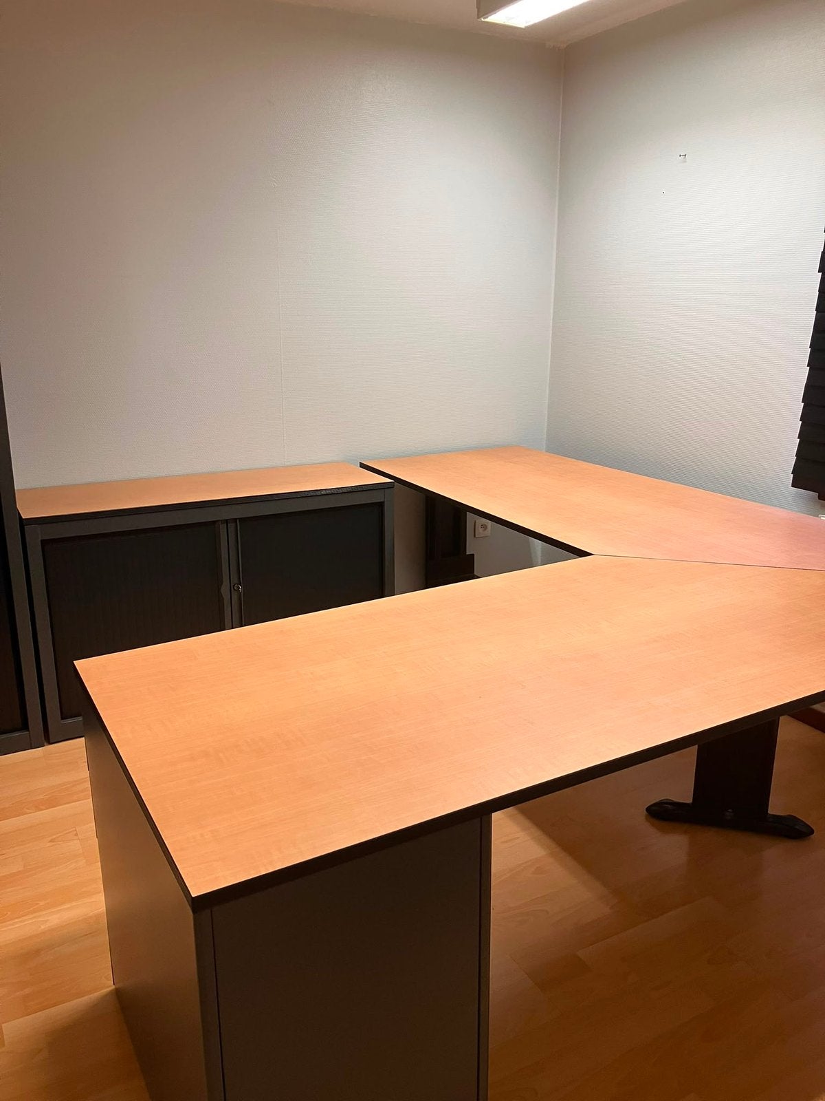 Bureau met kast (merk Drisag), Maison & Meubles, Bureaux, Comme neuf, Enlèvement