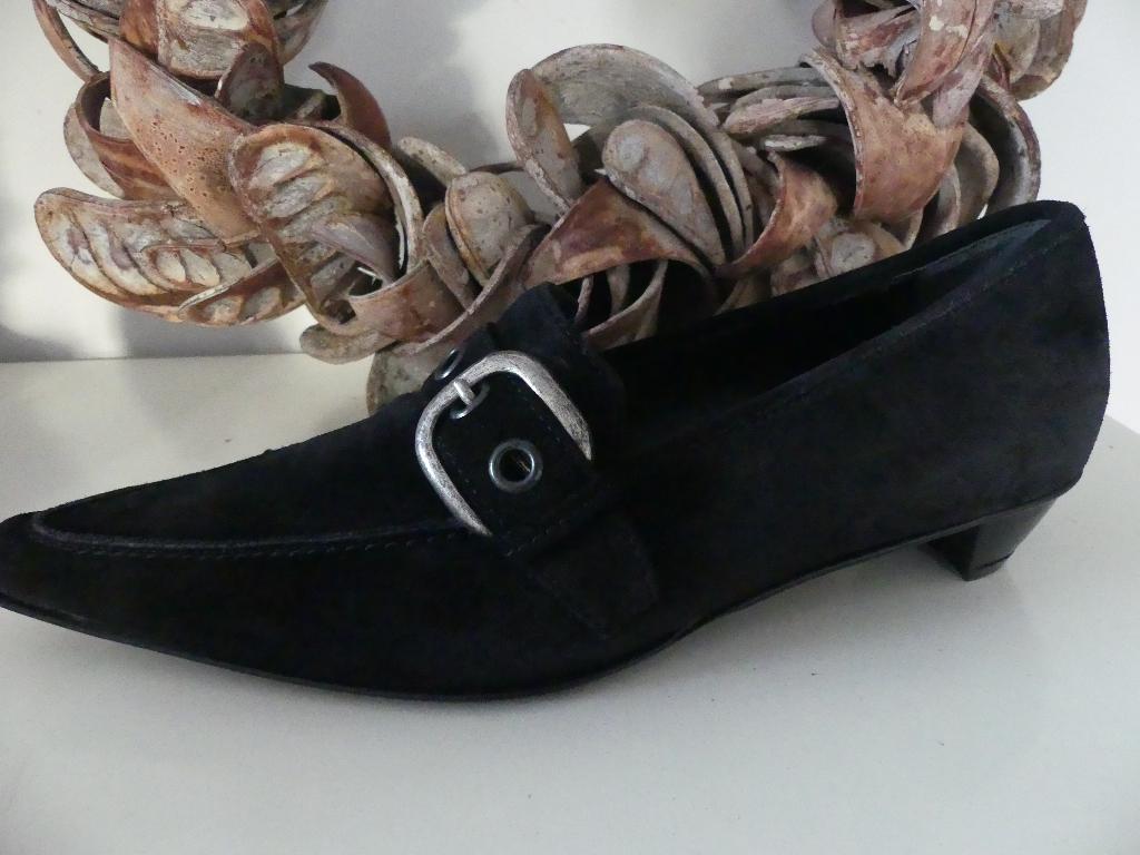 Betty Barclay: zwart suède puntschoenen, mt. 39,5, Verzenden, Zwart