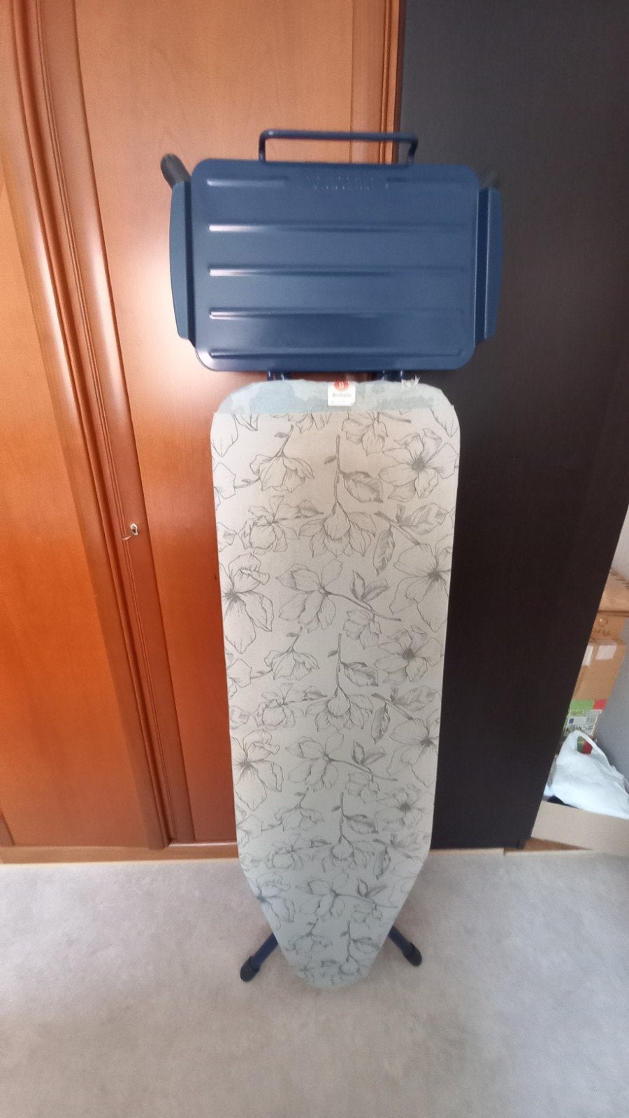 Strijkplank Brabantia, Elektronische apparatuur, Strijkijzers en Strijkplanken, Ophalen
