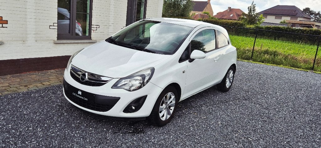 Opel Corsa 1.2i-PDC-Bleutooth-Cruise Control-Navigatie-12MGA, Auto's, Opel, Voorwielaandrijving, Euro 5, Stof, 4 cilinders