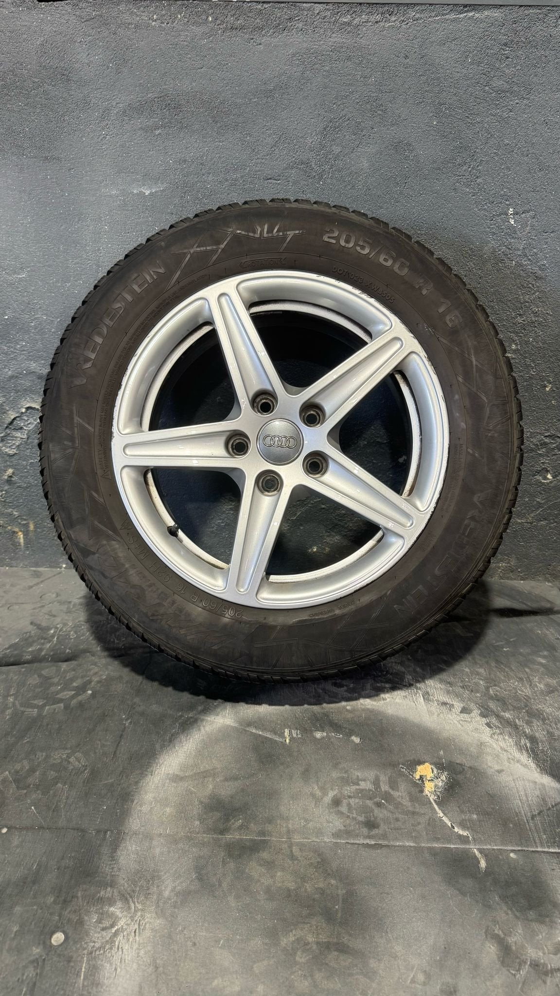 Audi A3 velgen met banden 16inch, Pneus et Jantes, Pneus hiver, 16 pouces, Véhicule de tourisme